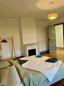 Chambre confortable dans une maison de vacances dans le Gers